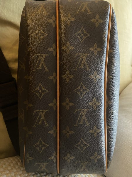 Authentic Louis Vuitton Monogram Canvas Reporter PM Bag62998060638081114