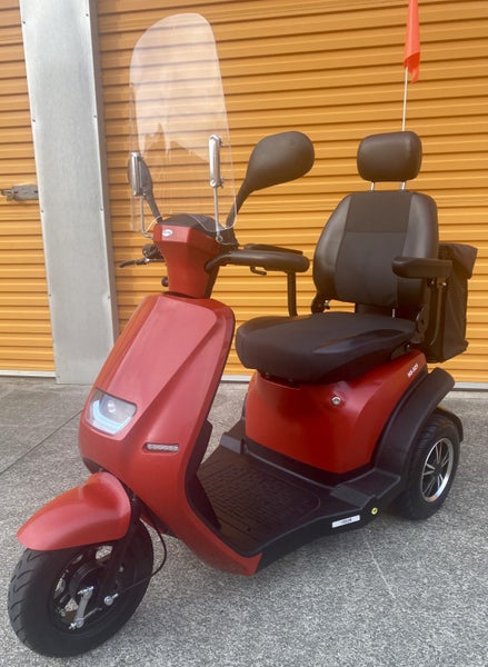 CTM HS-925 Sport 3 Mobility Scooter Carousel 9