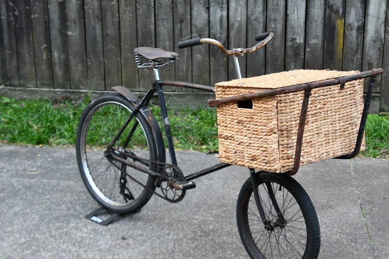 Vintage Butchers Bike, Leader brand UK, GLENFIELD Carousel 1