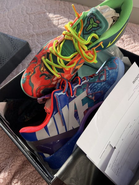 Kobe 8 Protro What The US10.5 Carousel 1