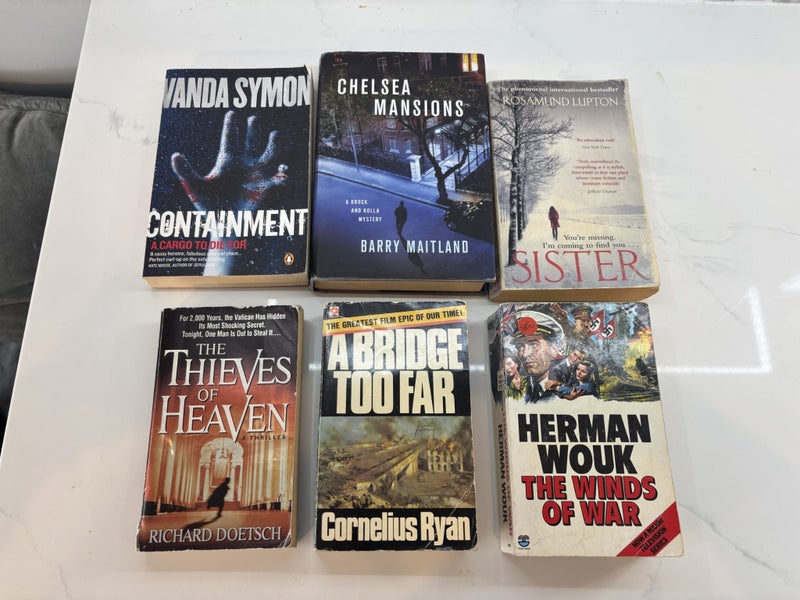 Bulk 6x Thrilling Books Carousel 1