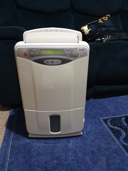 16L\D Mitsubishi Dehumidifier Model : MJ- E16RX-A1 include manual Carousel 2