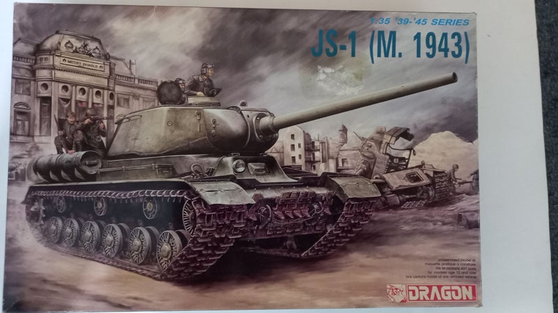1/35 Dragon JS-1 '43 Carousel 1