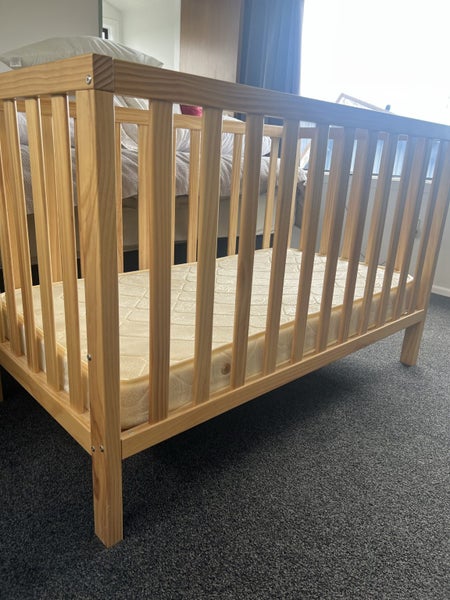 Near new baby cot and mattress Carousel 1