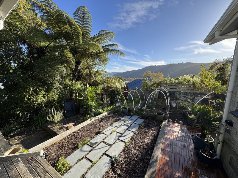 Upper Hutt, 6+ bedrooms636172925117451128