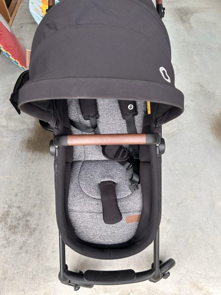Baby stroller and other items Carousel 1