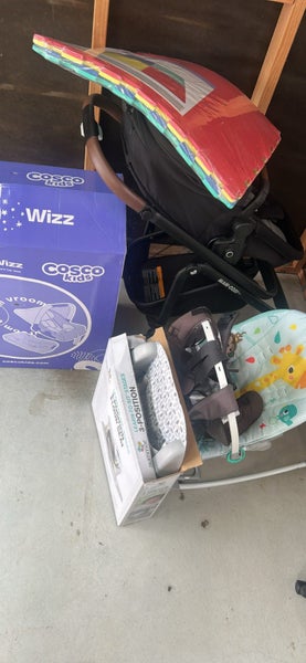 Baby stroller and other items Carousel 7