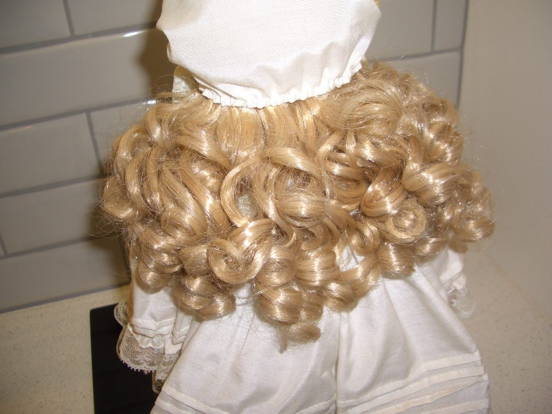 Doll ( Heritage Heirloom Collection )62865825002113114
