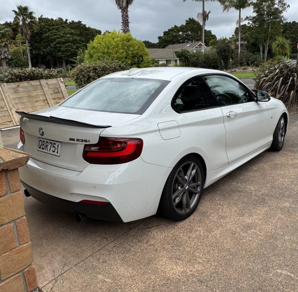 2015 BMW M235i M235i62863265872642111