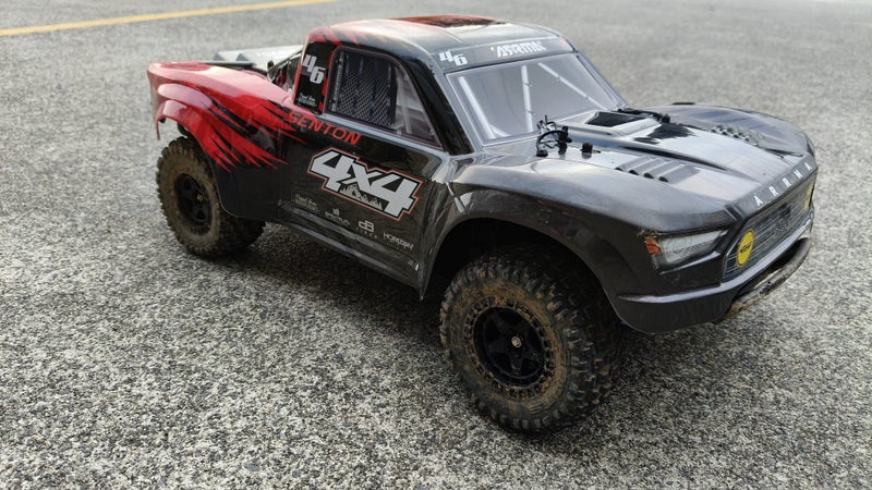 $1 RESERVED ARRMA Senton 3S Brushless with x2 Lipo Batteries Carousel 2