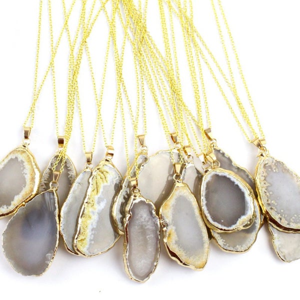 Natural white Agate Slice Necklace – Unique & Elegant Carousel 2