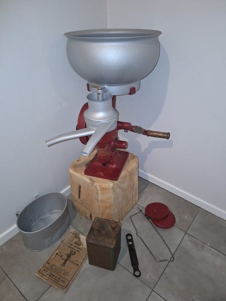 Lister Ball-bearing Cream Separator Carousel 6