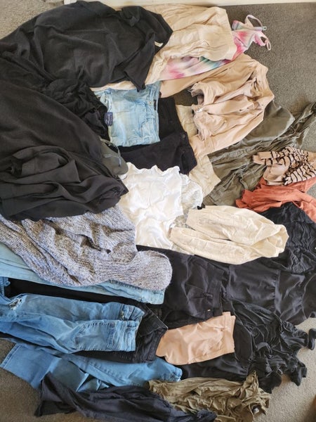 Bulk Women's Clothing size 10-12 over 30 pieces! Carousel 1