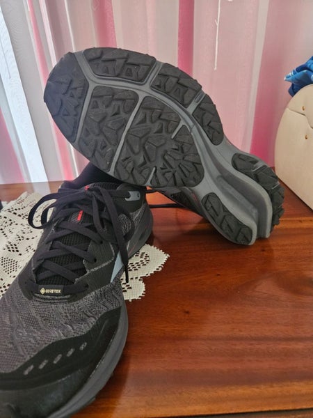 Men's running shoes Mizuno Carousel 3