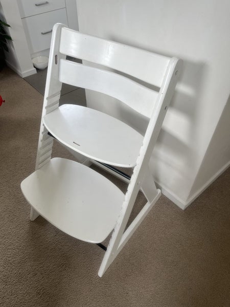 Mocka high chair Carousel 1
