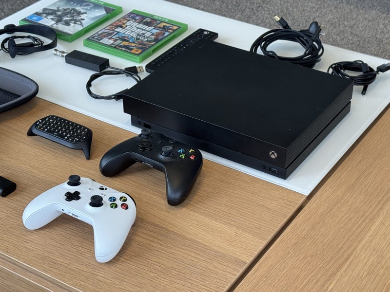 Xbox One X 1Tb Console Games and Elite Controller Carousel 2