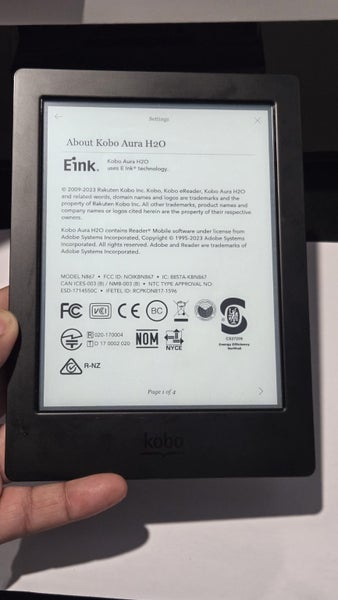 Kobo Aura H2O eBook reader Excellent working order $1 reserve Carousel 2