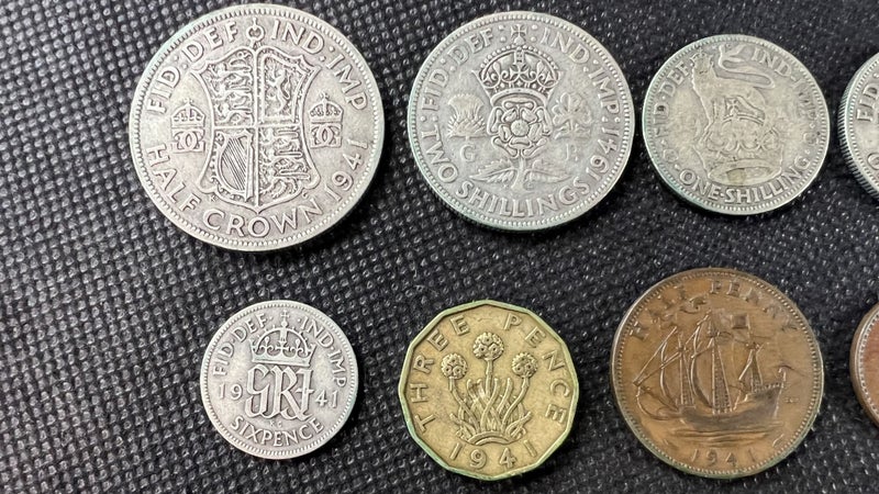 1941 Great Britain Date Set of Coins Half Crown to Farthing - Lot E183 Carousel 2