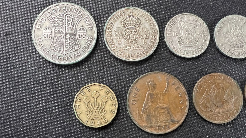 1946 Great Britain Date Set of Coins Half Crown to Farthing - Lot E187 Carousel 2