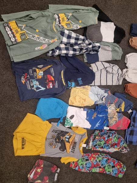 Boys Bulk Size 3 Clothing (some good condition some Kindy condition) Carousel 2