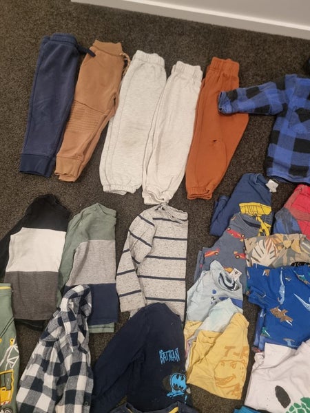 Boys Bulk Size 3 Clothing (some good condition some Kindy condition) Carousel 7