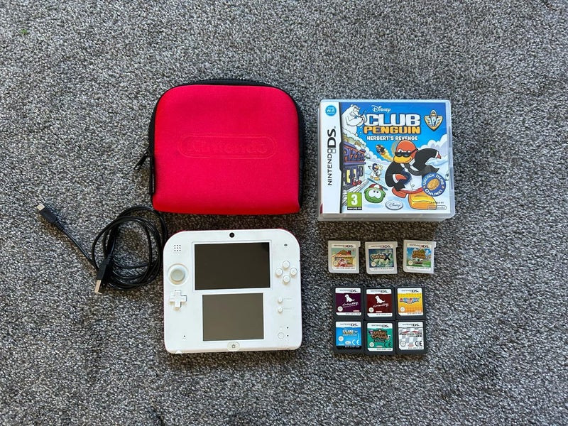 $1 RES! Nintendo 2DS with 9 games and case! Carousel 1