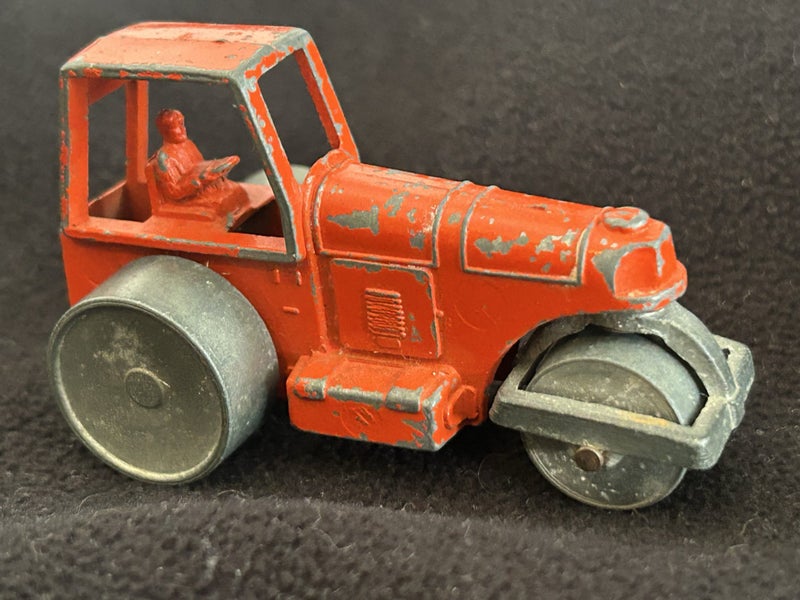 Fun Ho Vintage no. 37 & no.54 (Beautiful Road Roller #37) Carousel 1