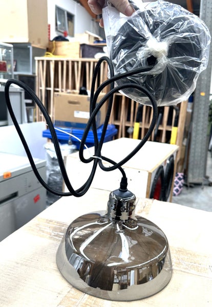 Gommaire Hanging Lamp ~Low Reserve~ (Aisle 14 - Shelf J) Carousel 1