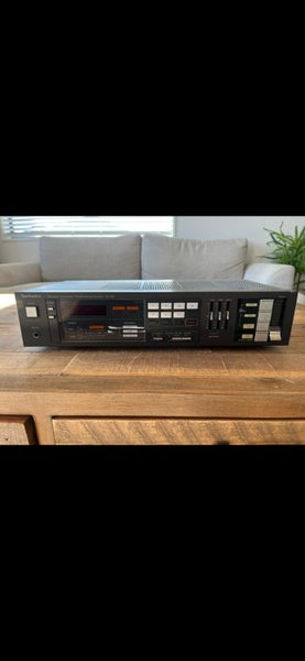 Technics SA-250 FM/AM Stereo Receiver Carousel 1