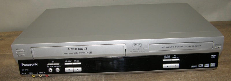 PANASONIC VCR/DVD PLAYER NVVP60 Carousel 1
