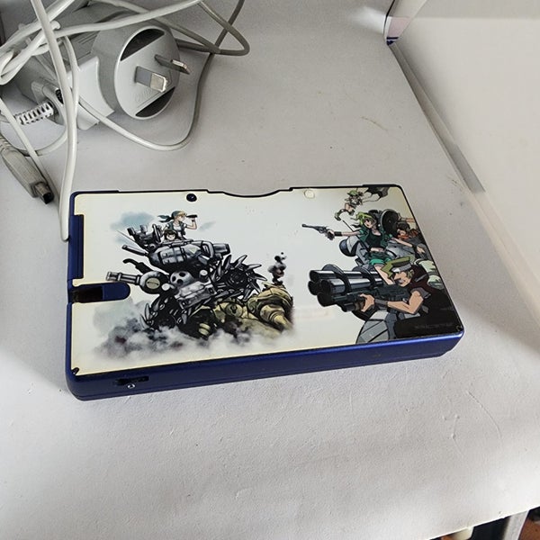 \\NDS// Nintendo DSi console Carousel 2