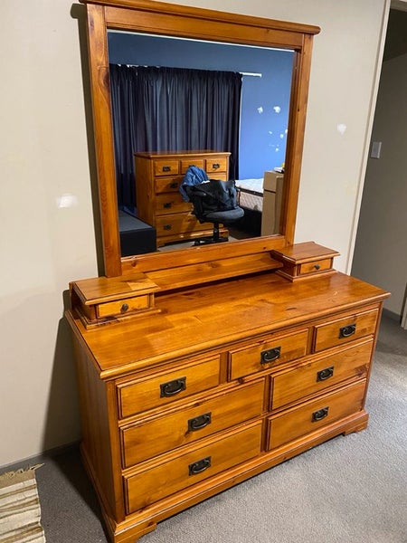 Dressing Table Carousel 1
