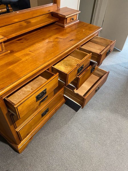 Dressing Table Carousel 2