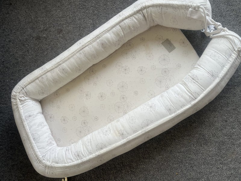 BABY NEST Carousel 4