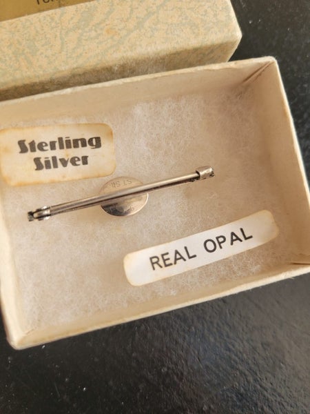 Opal silver bar brooch Carousel 2