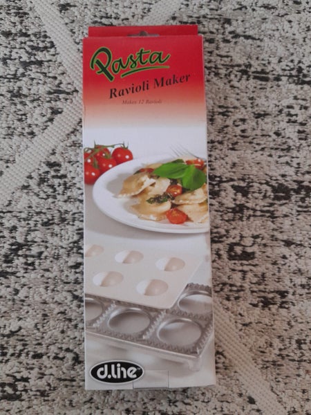 Pasta Ravioli Maker Carousel 1