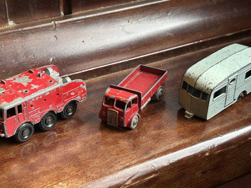 3 Lesney Rare - No.23 Caravan , Moko Truck no.20* , no.63 Foamite Airport Tender Carousel 2