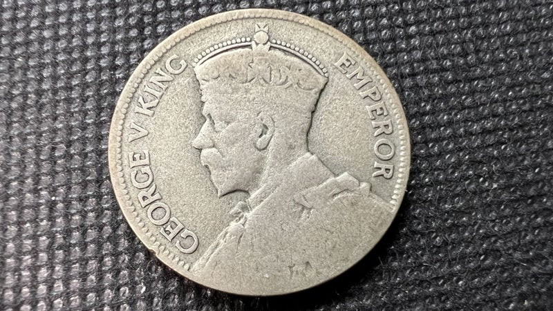 1934 New Zealand Silver One Florin - Lot E195 Carousel 2