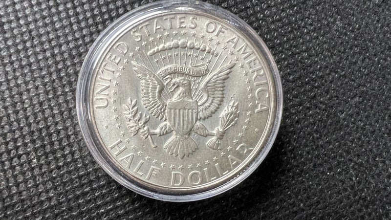 1967-P US Kennedy Silver Half Dollar Coin - Gem Uncirculated - Lot E198 Carousel 2