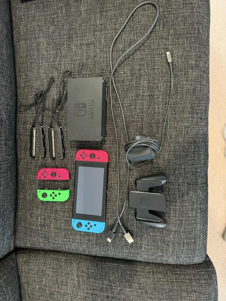 Nintendo Switch Package Carousel 1