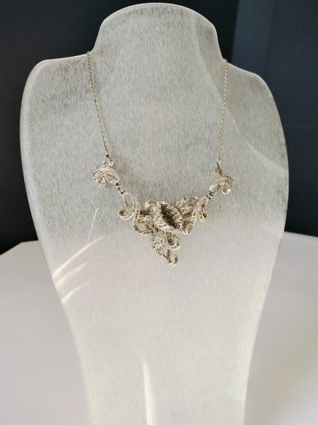 Vintage marcasite necklace Carousel 1