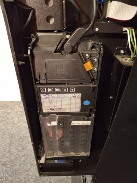 Snackmate 4 Ambient Vending Machine - Credit Card capable Carousel 2