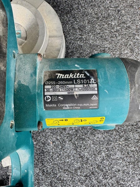 Makita Slide Compound Miter (drop) Saw Carousel 3