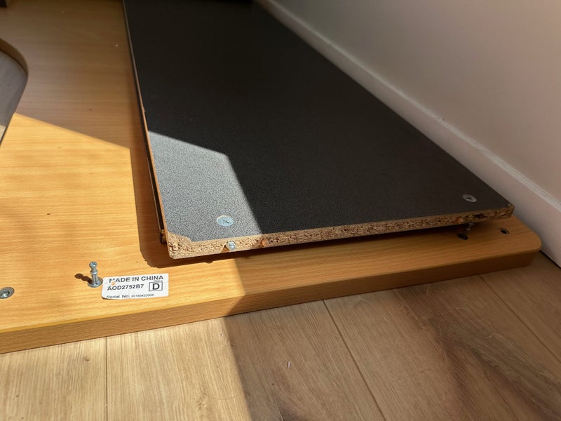 CORNER DESK Carousel 1