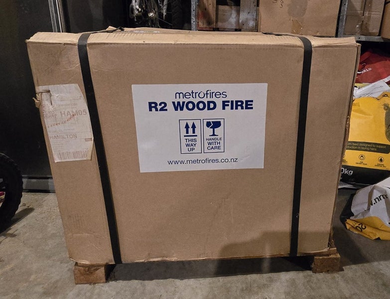 Metrofires R2 Wood Fire Carousel 1