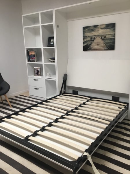 Queen size fold away wall bed (mechanism & full base frame only) . (Murphy bed) Carousel 1