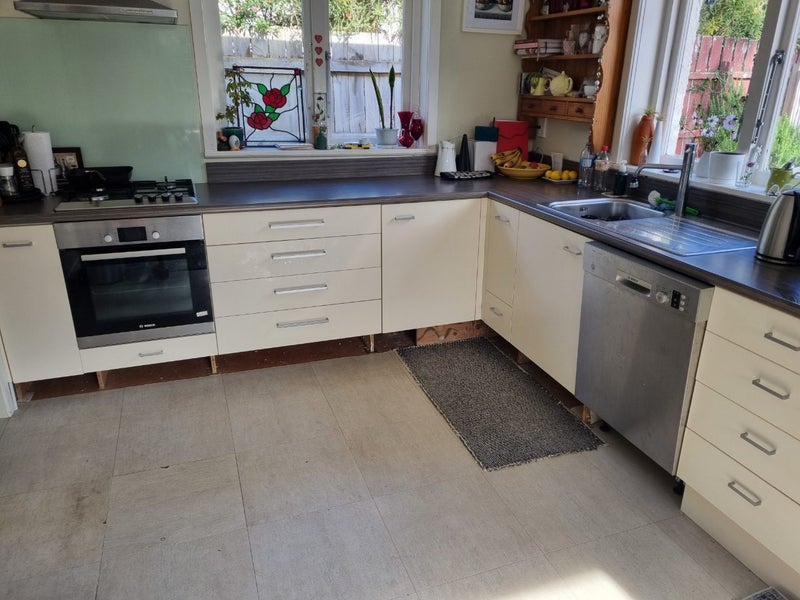 Kitchen Carousel 1