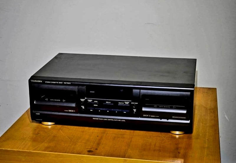 Technics RS-TR272 Stereo Cassette Deck – Dual Deck Hi-Fi Classic Carousel 2