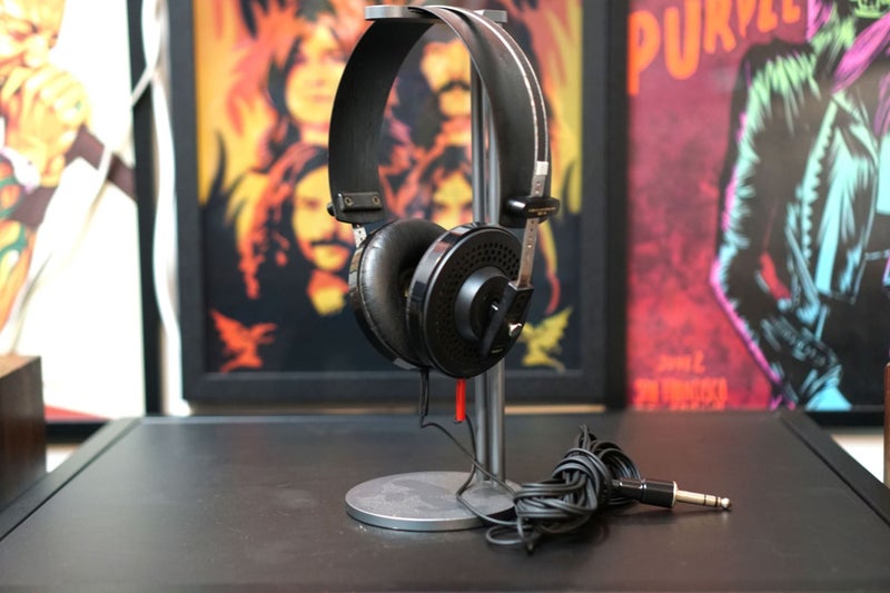 Pioneer SE-4 Vintage Headphones - Great Sound Carousel 1