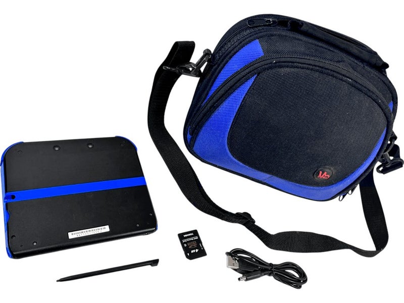 NINTENDO 2DS Console + Charger + Large Zip Travel Bag Carousel 2